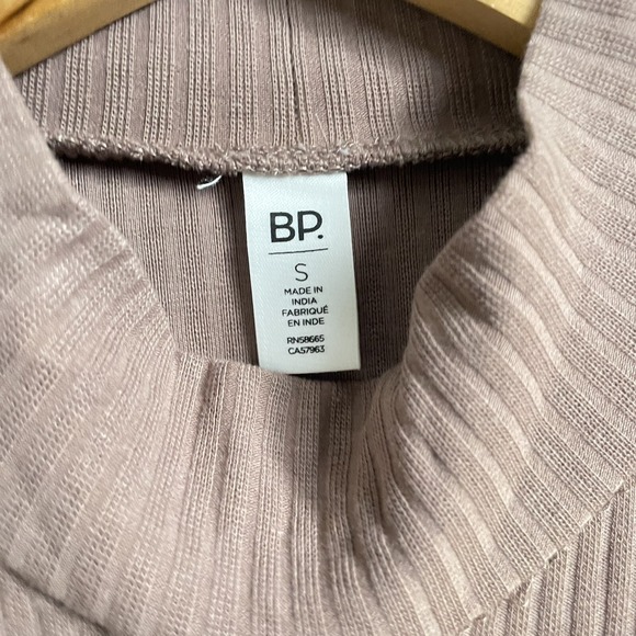 Ribbed Knit Top Long Sleeve Mock Neck Cutout Crop Top Trendy Stylish BP Sz S - Picture 5 of 5